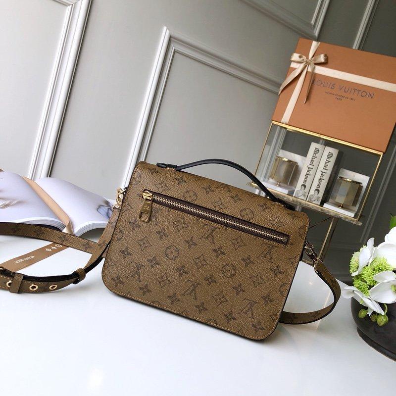 Louis Vuitton pochette mÃƒÆ’Ã‚Â©tis