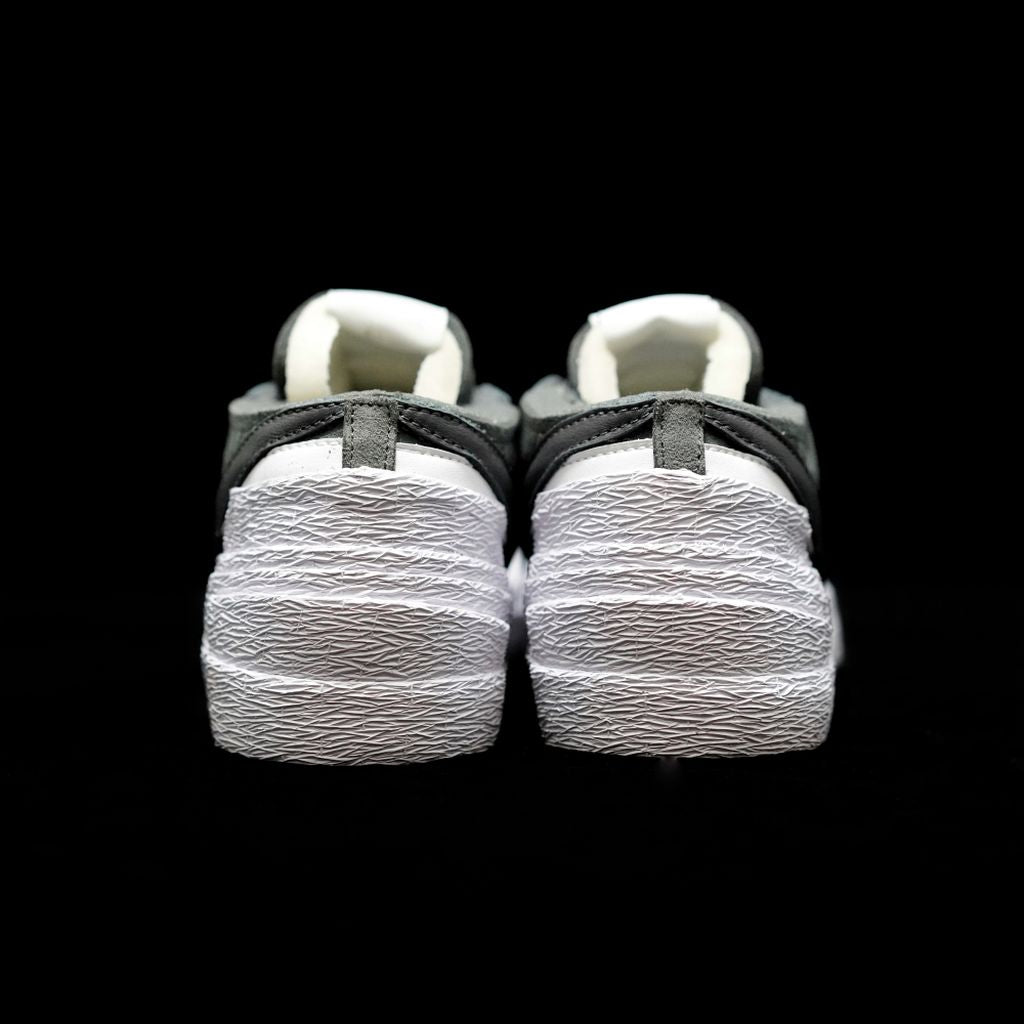 GLM - Sacai x Blazer Low Black & White