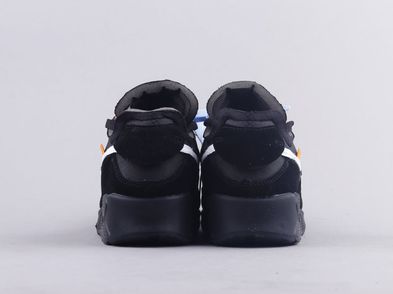 GLM - Max90 black and white