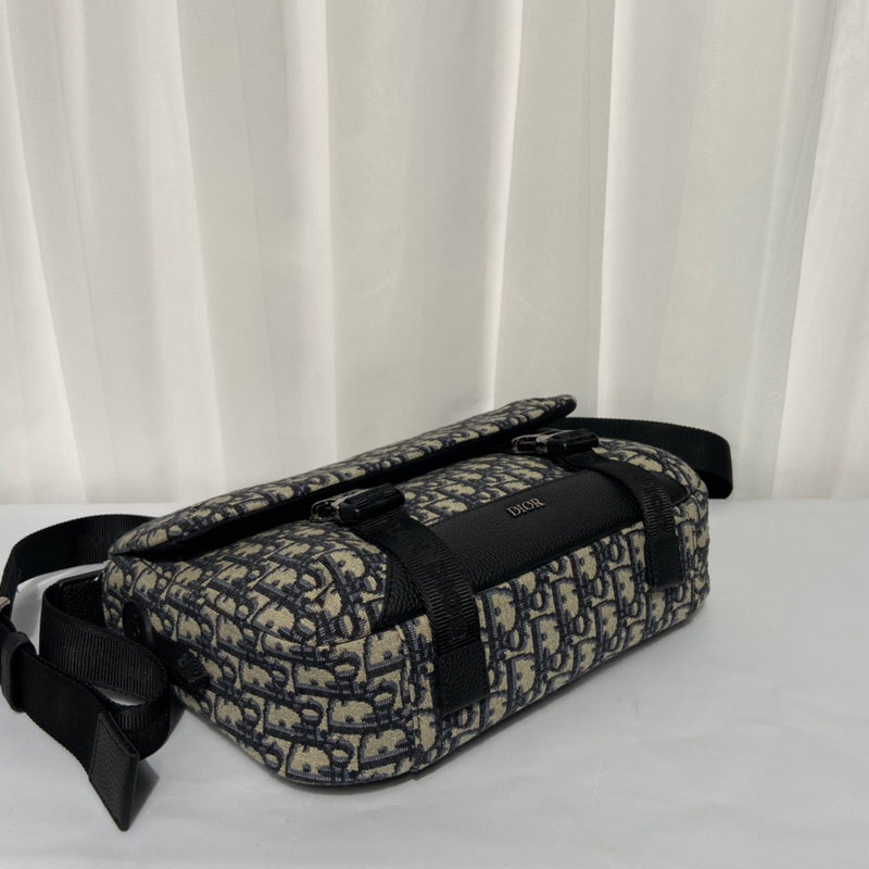 Glami-i - DOR Men Bags - 091