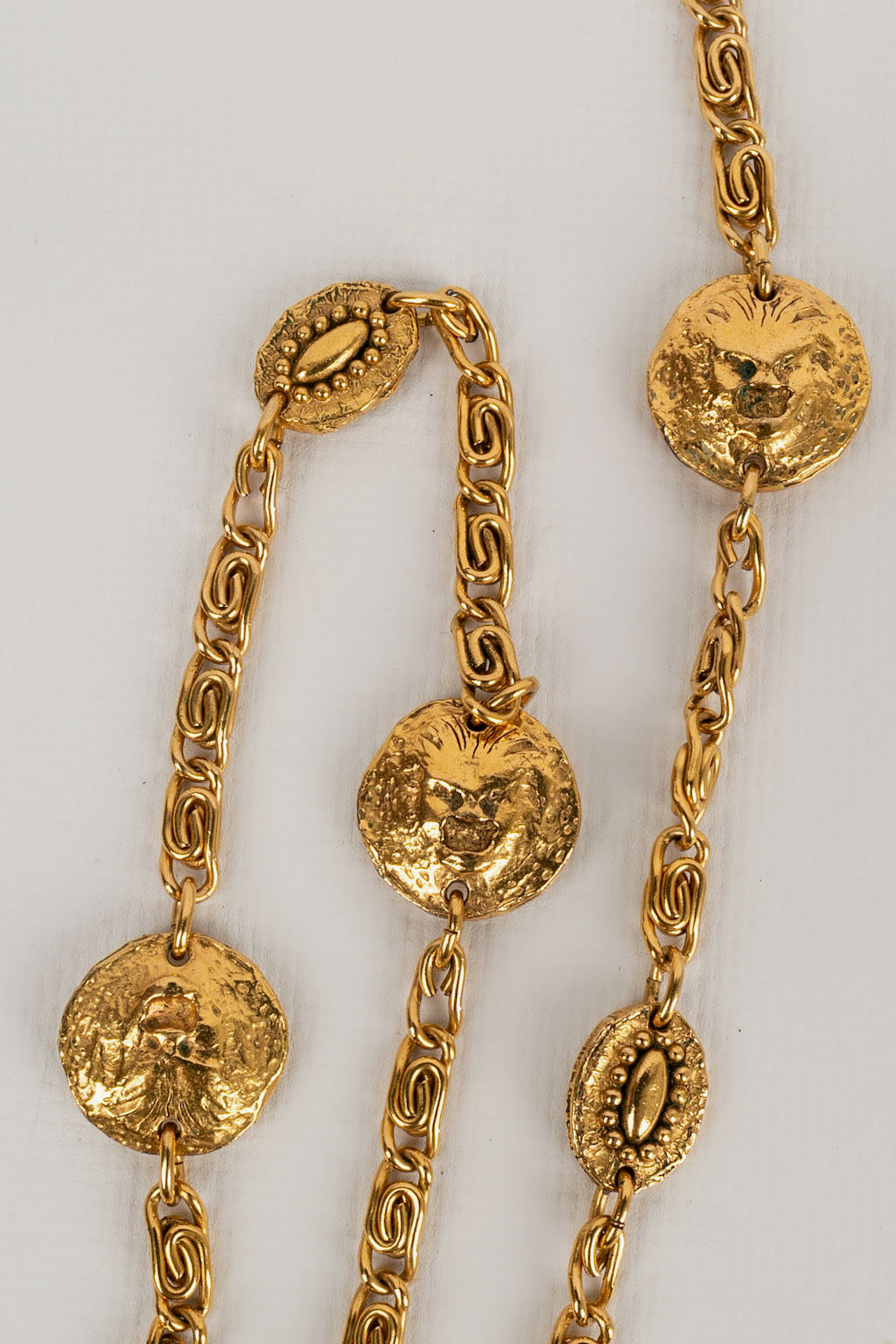Sautoir/Collier dorÃƒÆ’Ã‚Â© Chanel