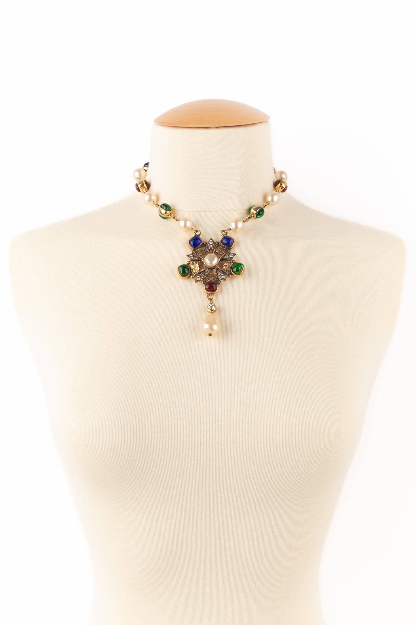 Collier byzantin Chanel