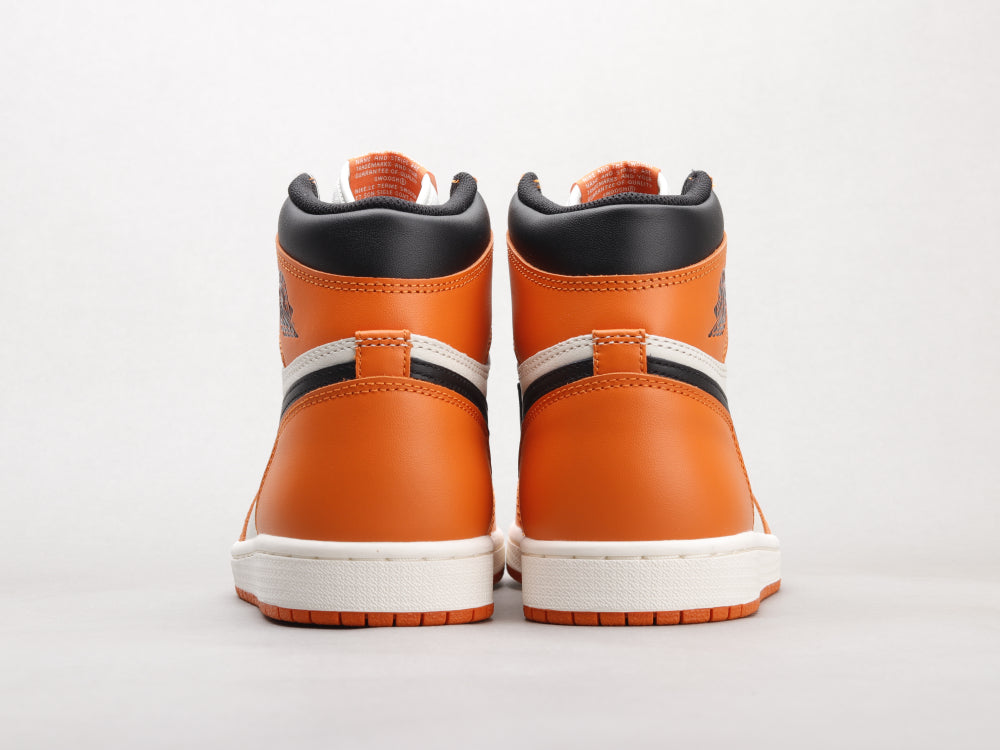 GLM - AJ1 white buckle
