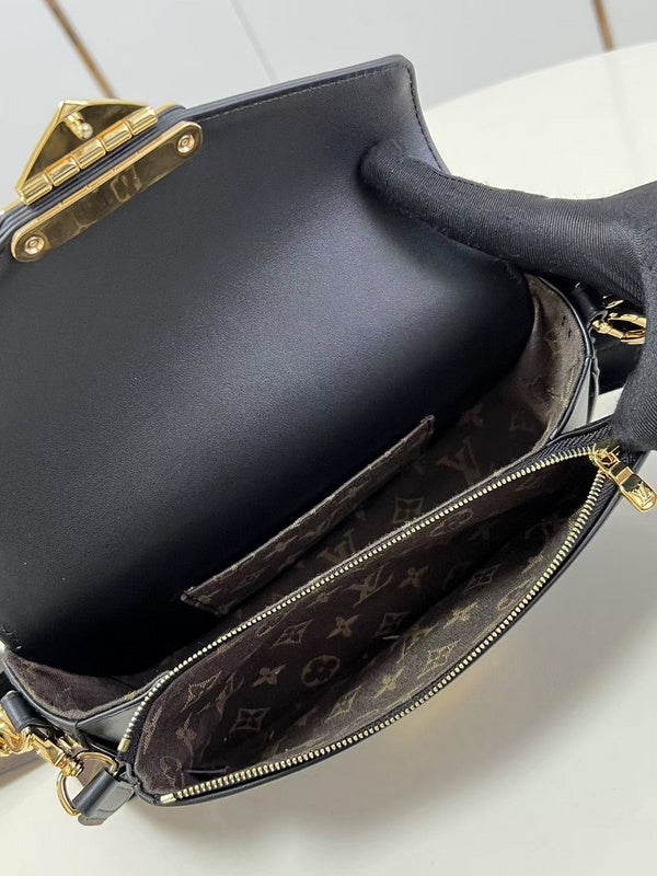 Satchel Bags - Mix1 Items - 061