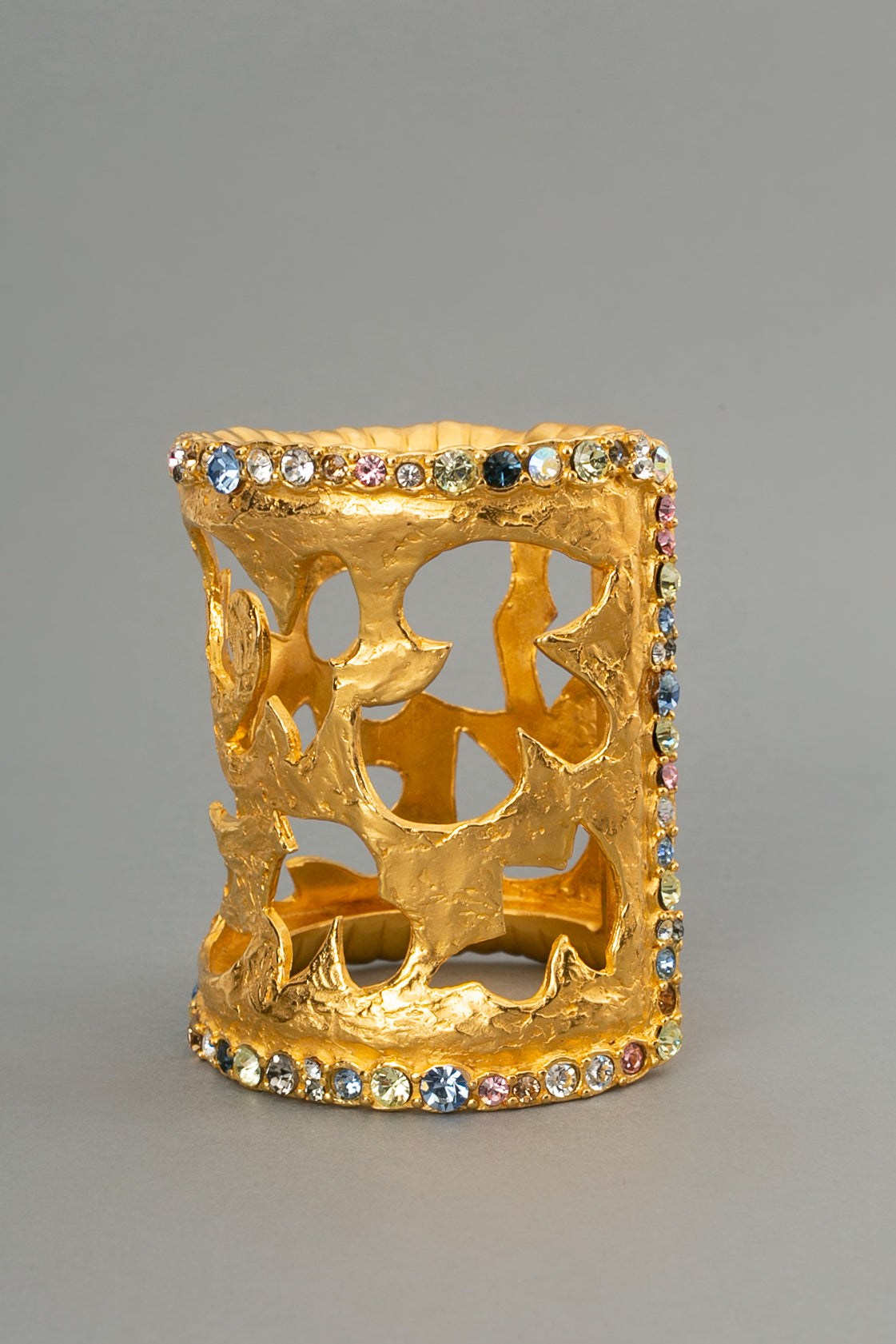 Manchette Christian Lacroix
