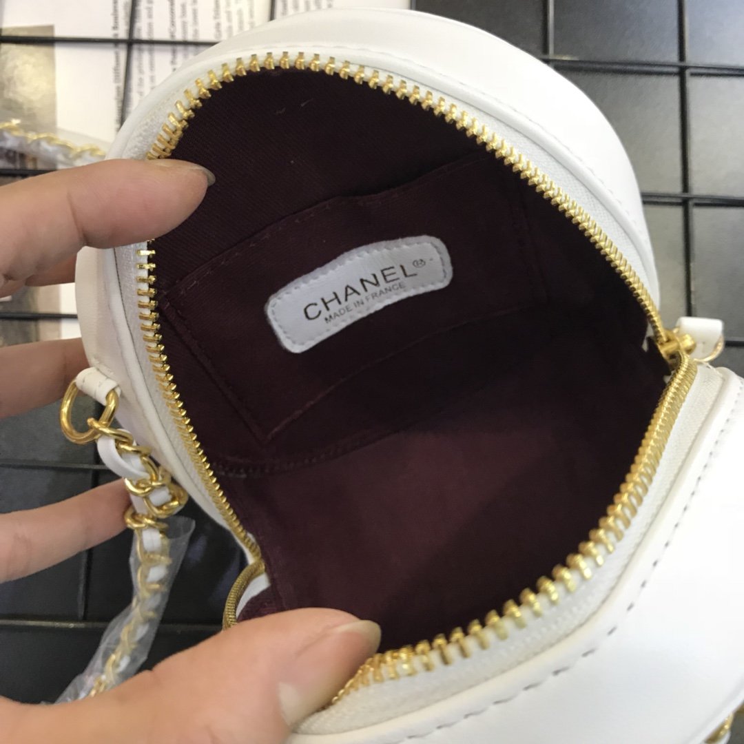 Designer bags by Chanel 175