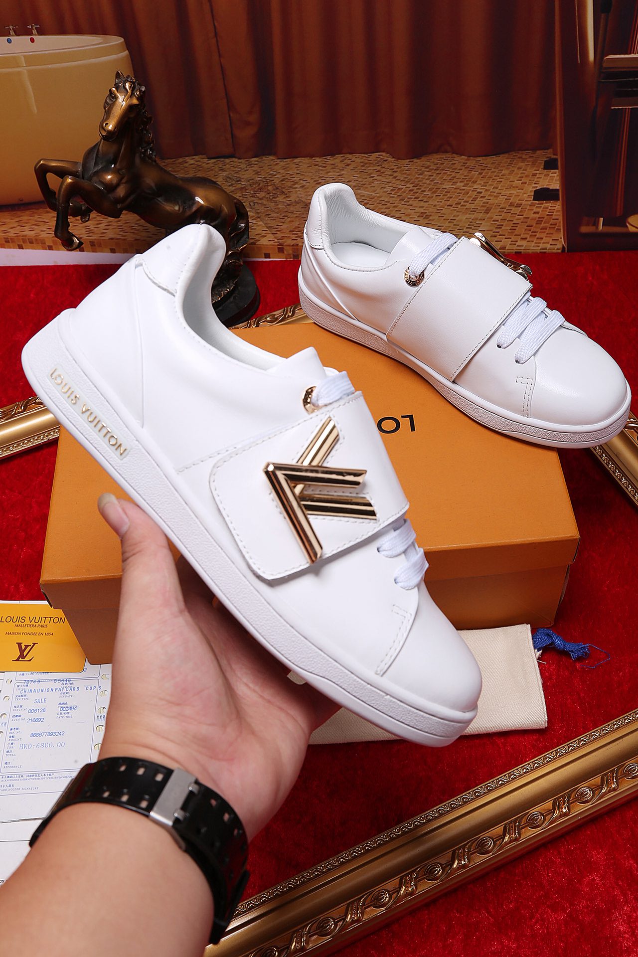 GLM - LUV Font Row White Sneaker