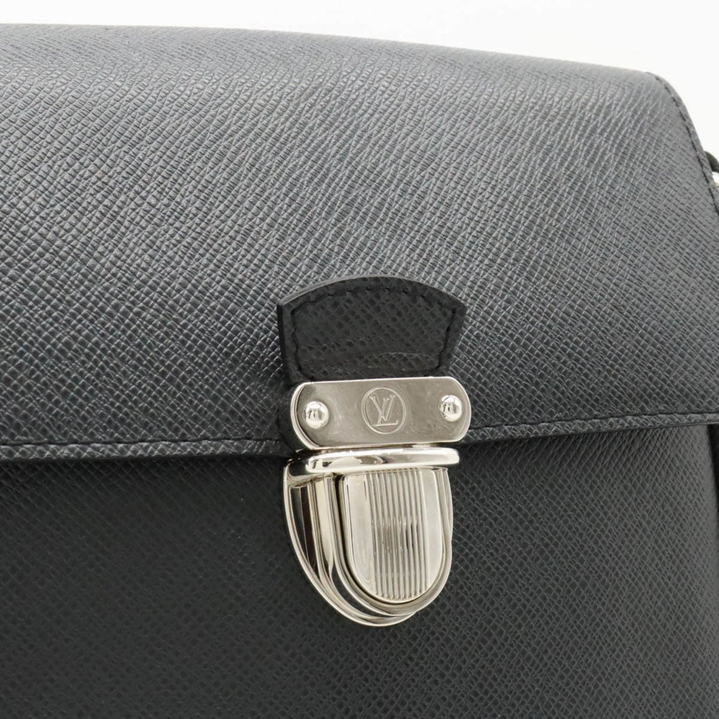 Louis Vuitton Luka  Leather Shoulder Bag ()