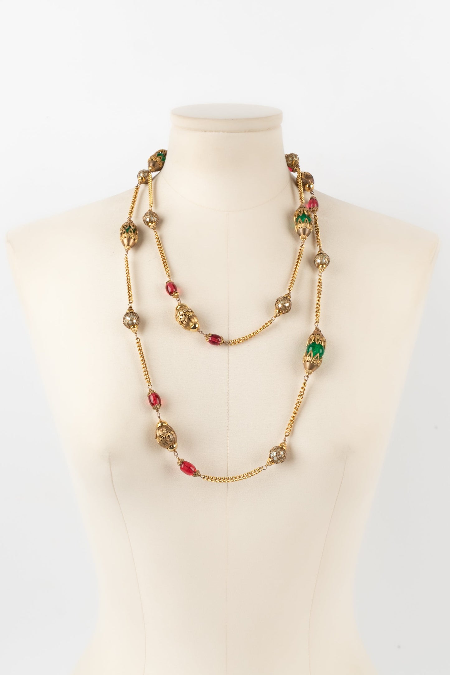Collier / Sautoir Chanel
