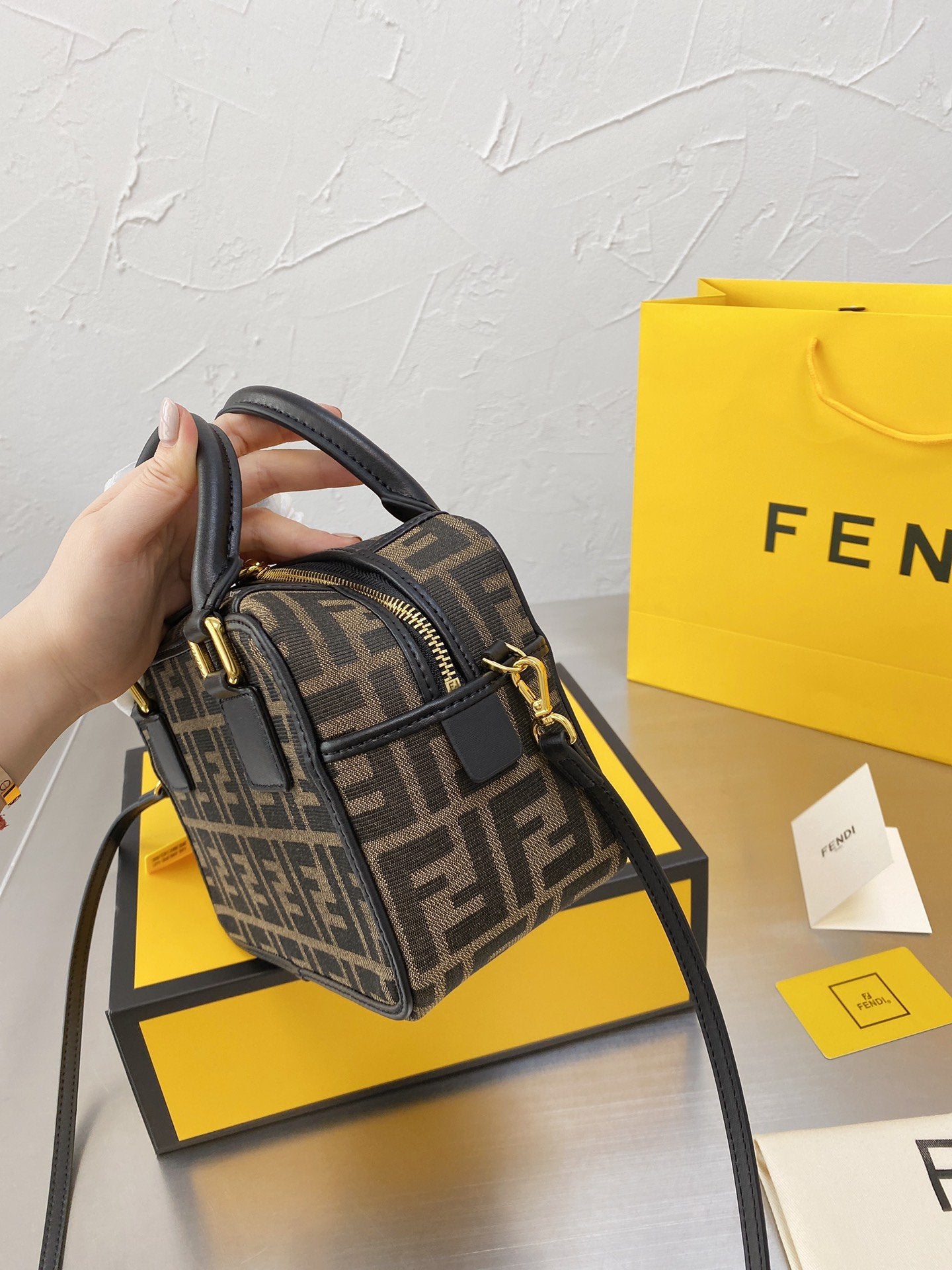 GLM - Top Quality Bags FEI 110