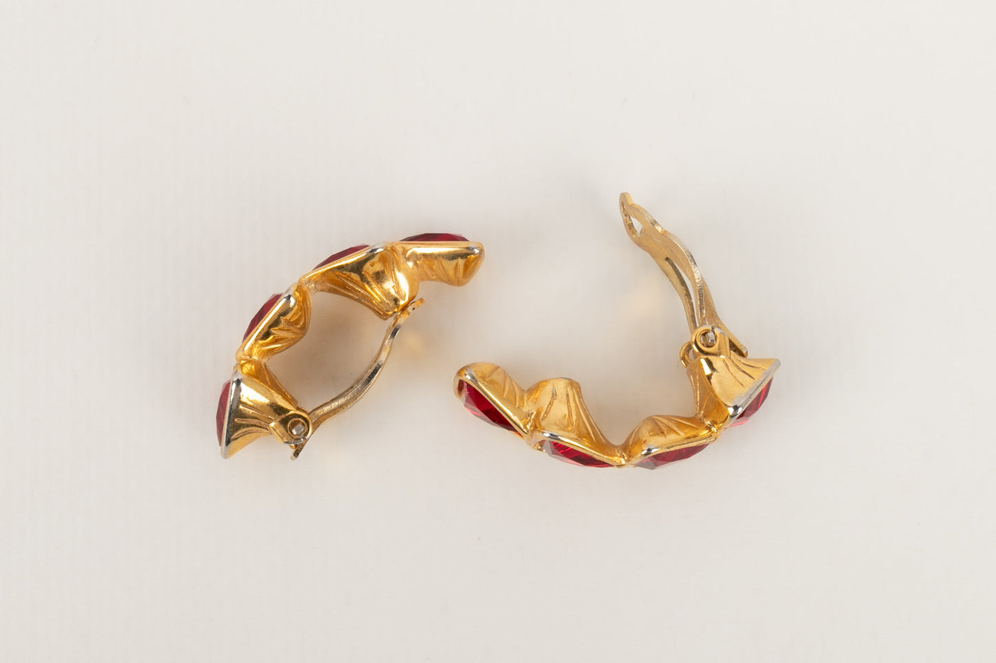 Boucles d'oreilles Yves Saint Laurent