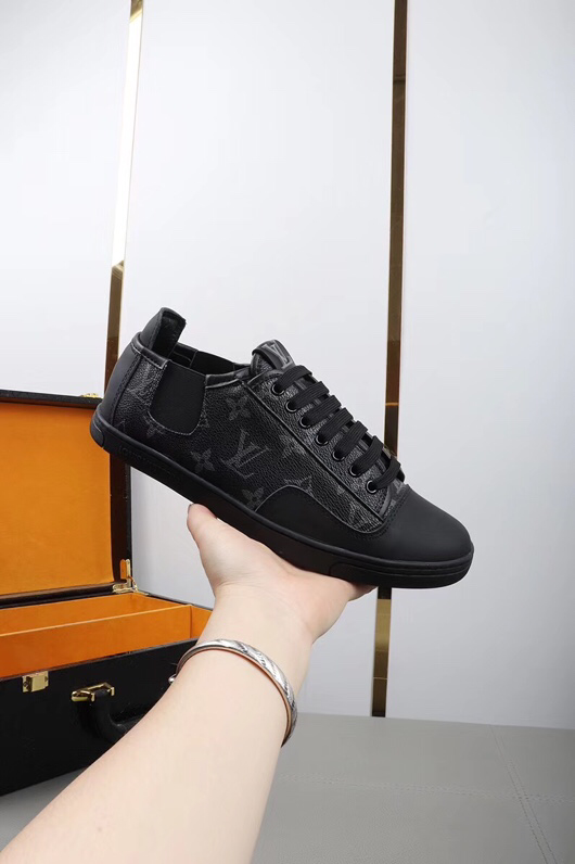 GLM - Top Quality Luv Sneaker 053