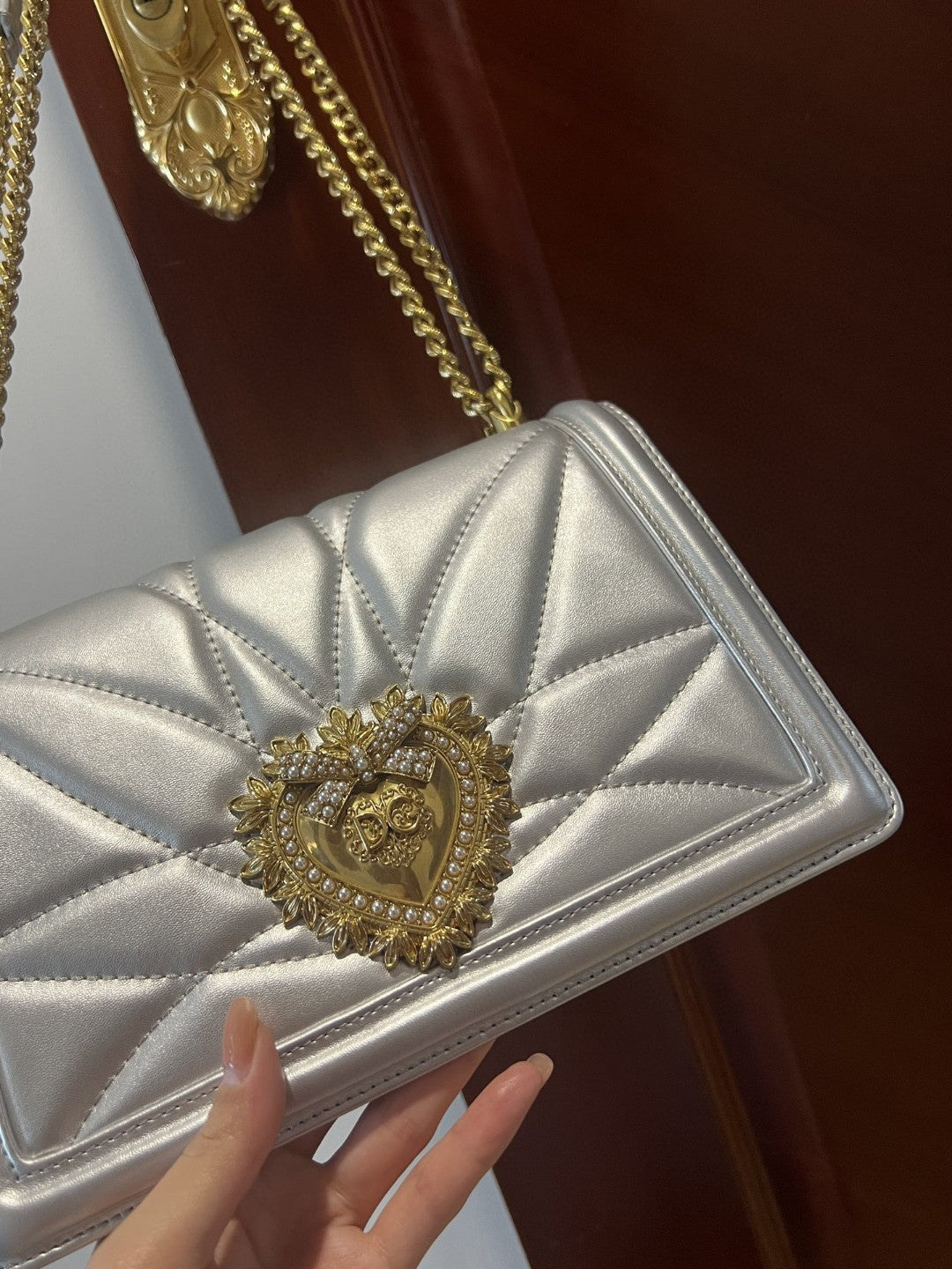 GLAMI Large Devotion Bag In Quilted Nappa Silver For Women 10in/26cm GLAMI