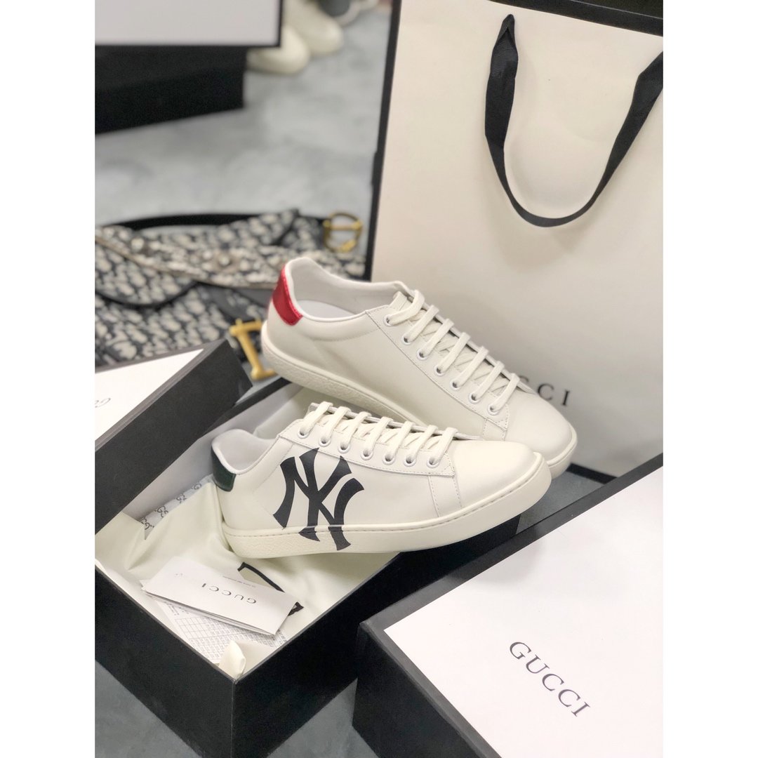 GLM-GCI  Ace with MLB  black Sneaker 105