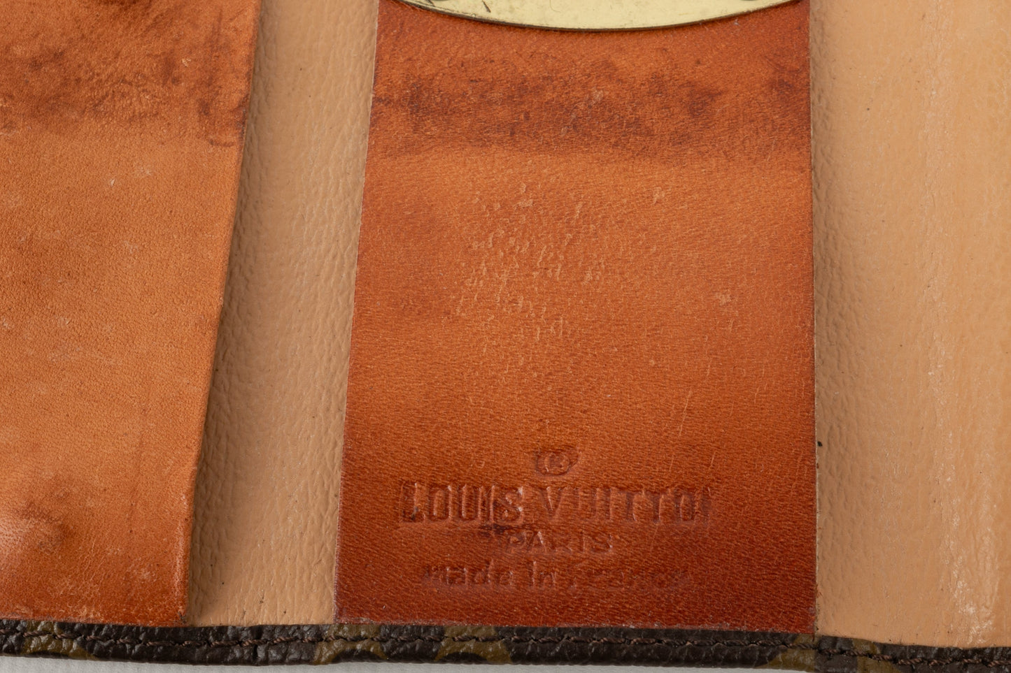 ÃƒÆ’Ã¢â‚¬Â°tui pour clÃƒÆ’Ã‚Â©s Louis vuitton