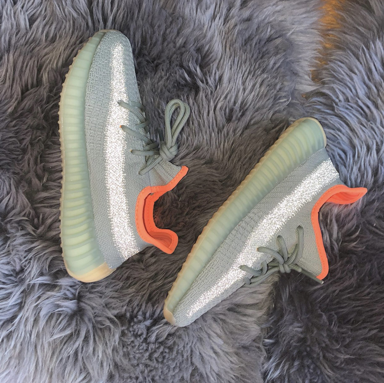 GLM - Yzy 350 Gray Orange Sneaker