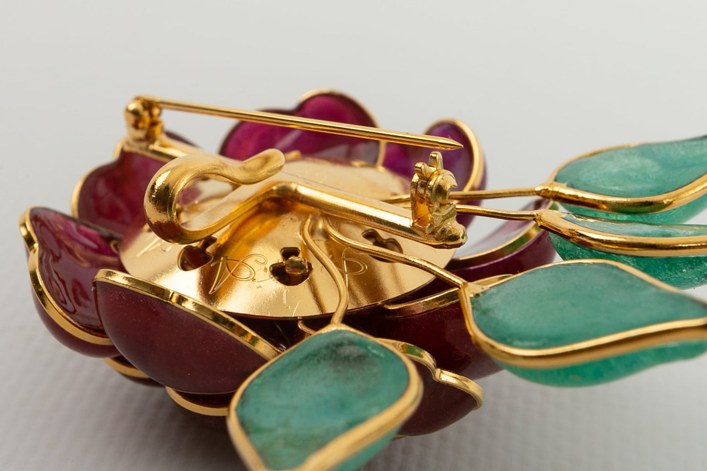 Broche camÃƒÆ’Ã‚Â©lia Augustine