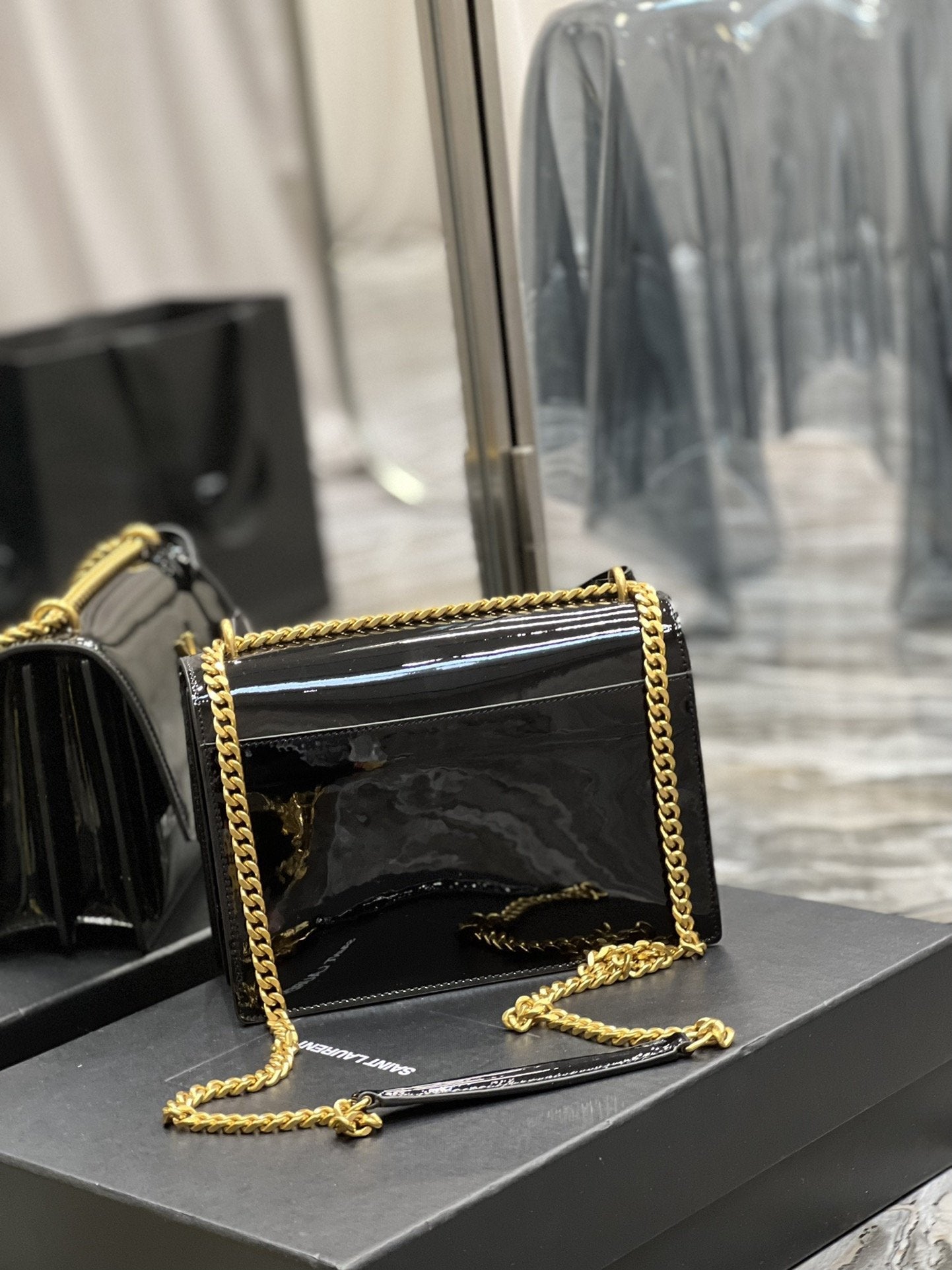 GLAMI Sunset MeGLAMIum Chain Bag For Women 8.6in/22cm Black YSL