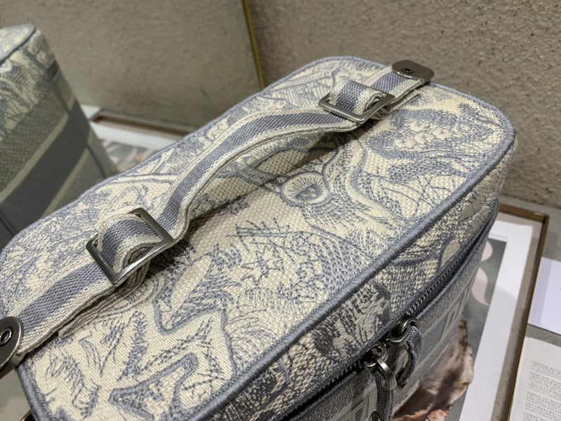 GLM - Dir Bags - 1974