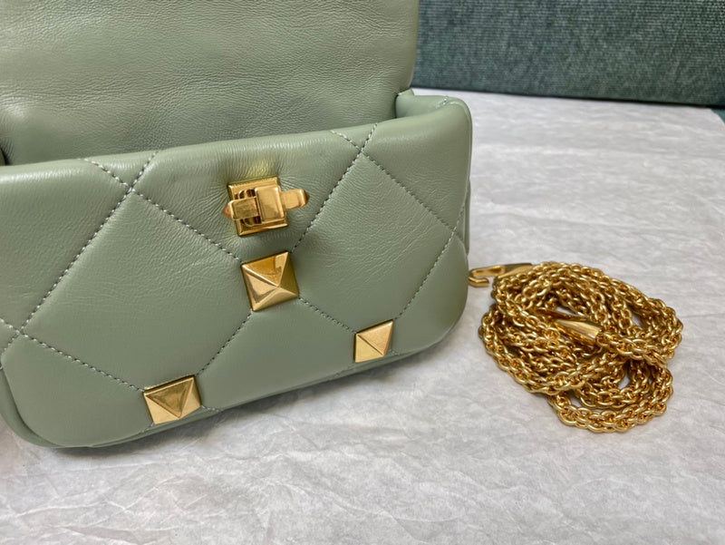 GLM - VEL Bags - 587