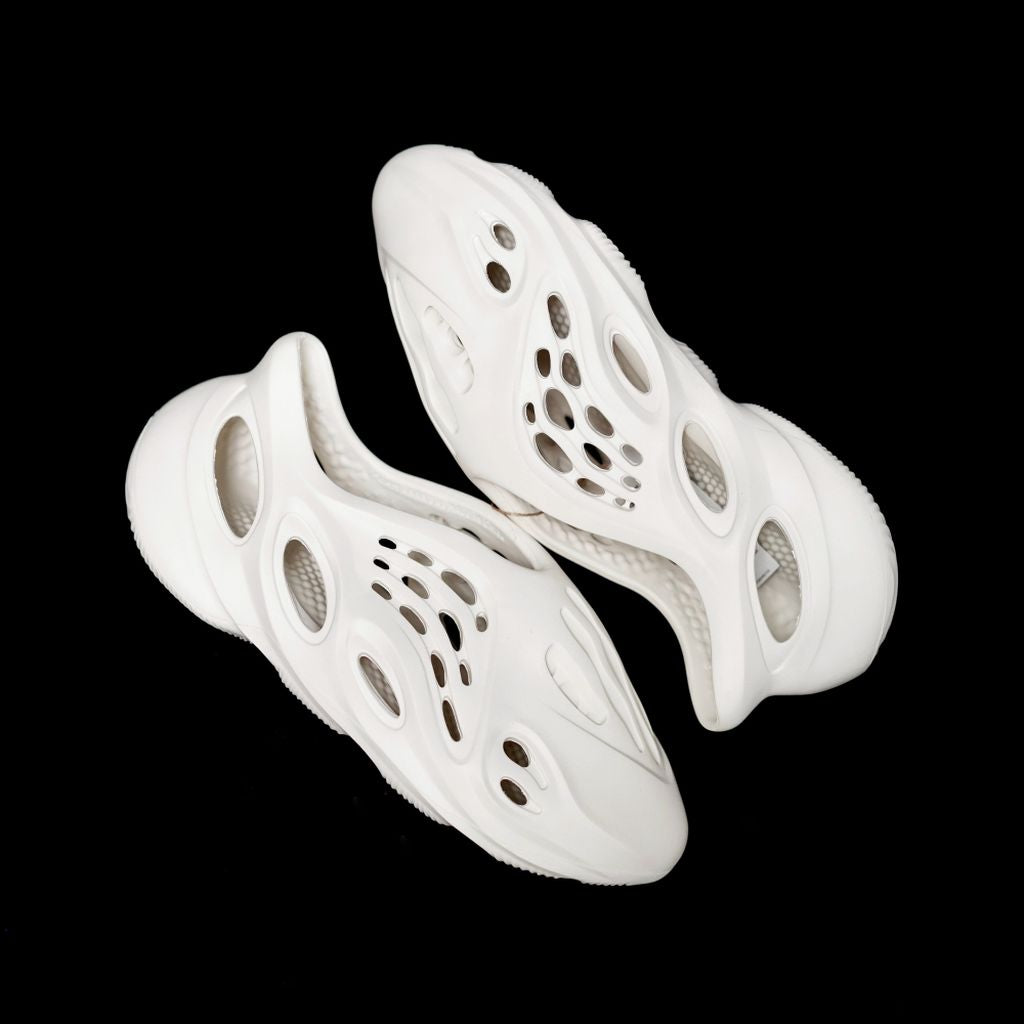 GLM - Yzy Foam Runner Sneaker