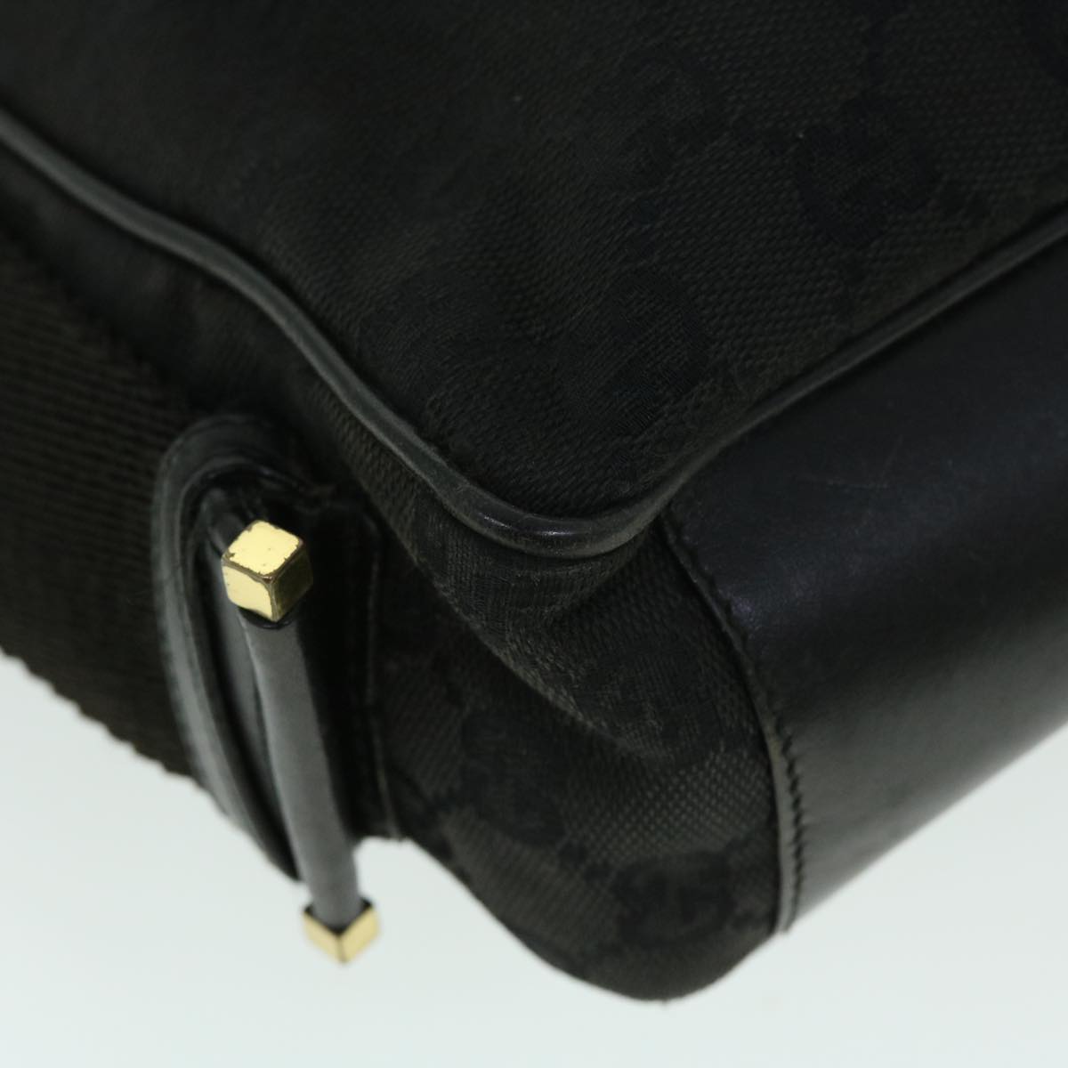 GUCCI GG Canvas Shoulder Bag Black 52759