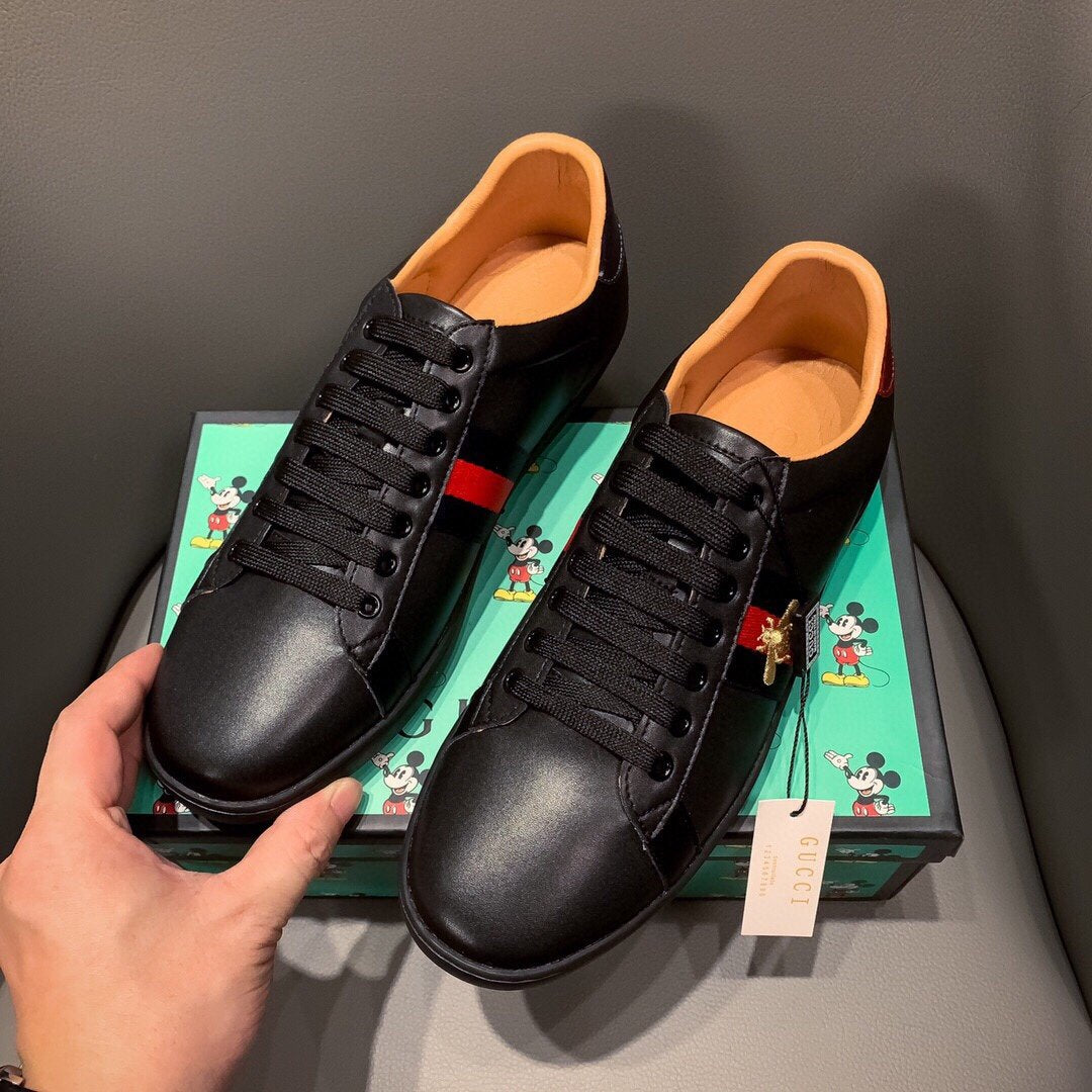 GLM-GCI  Ace Embroidered  Bee  SNEAKER 124
