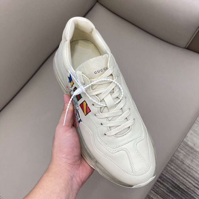 GLM-GCI  Rhyton Interlocking Disk Sneaker 053
