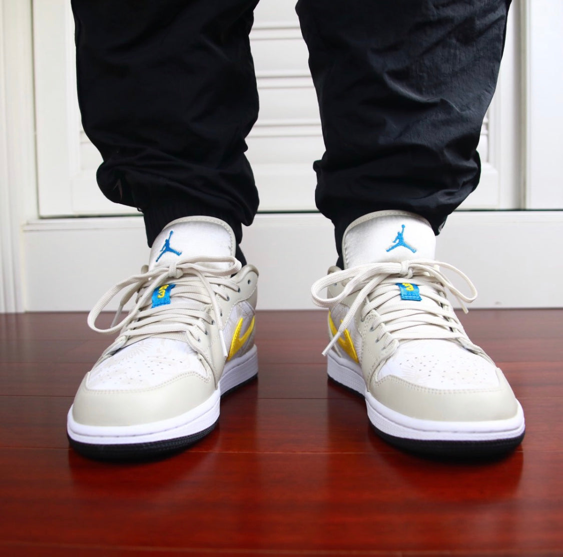 GLM - AJ1 Light Mineral Brown
