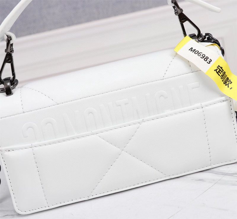 GLM - Dir Bags - 1824