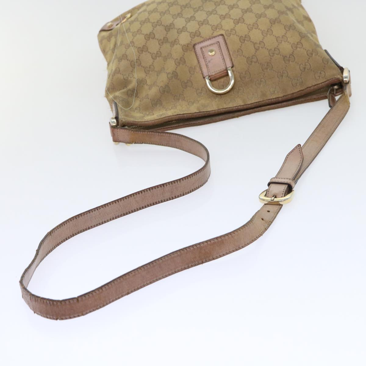 GUCCI GG Canvas Shoulder Bag Gold 53664