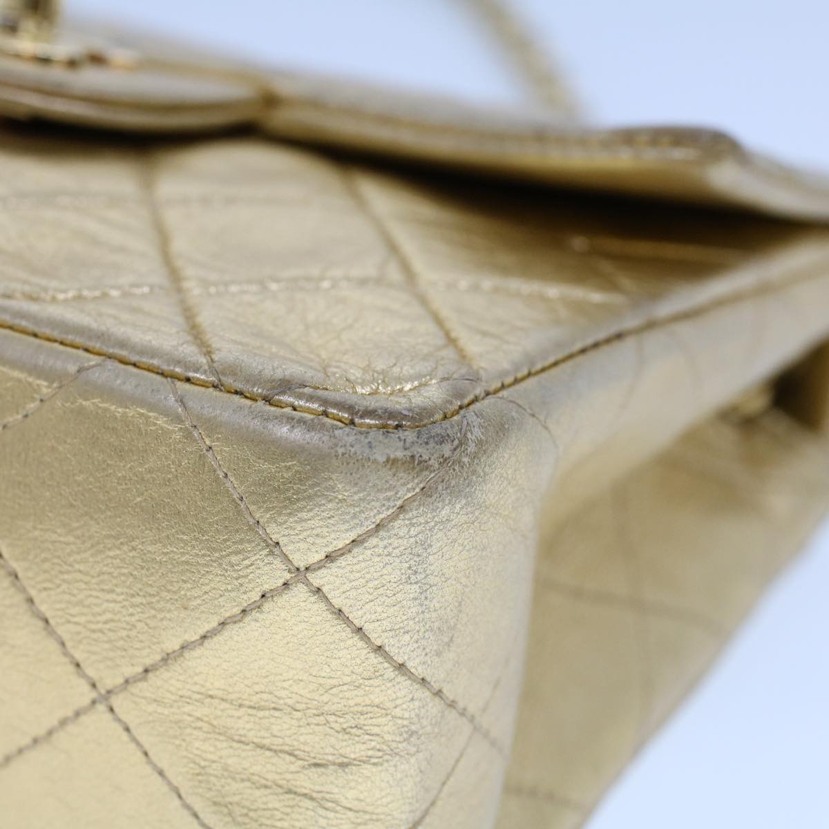 CHANEL Matelasse Turn Lock Chain Shoulder Bag Lamb Skin Gold CC 53752A