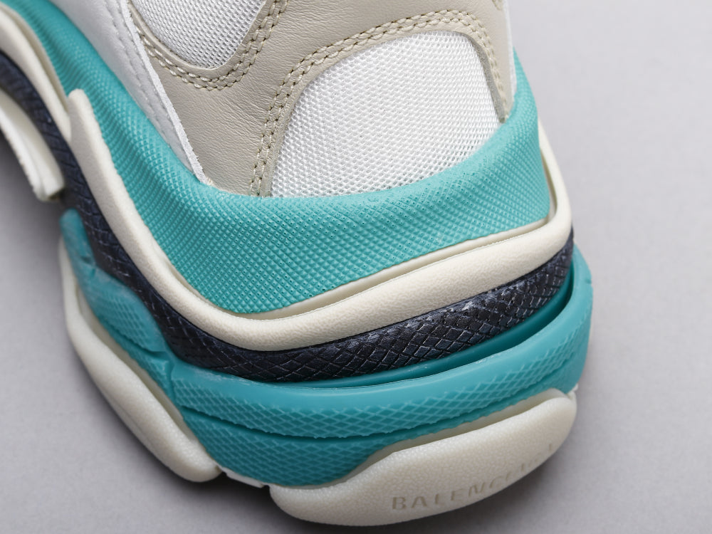 GLM - Bla Triple S Tiffany Green Sneaker