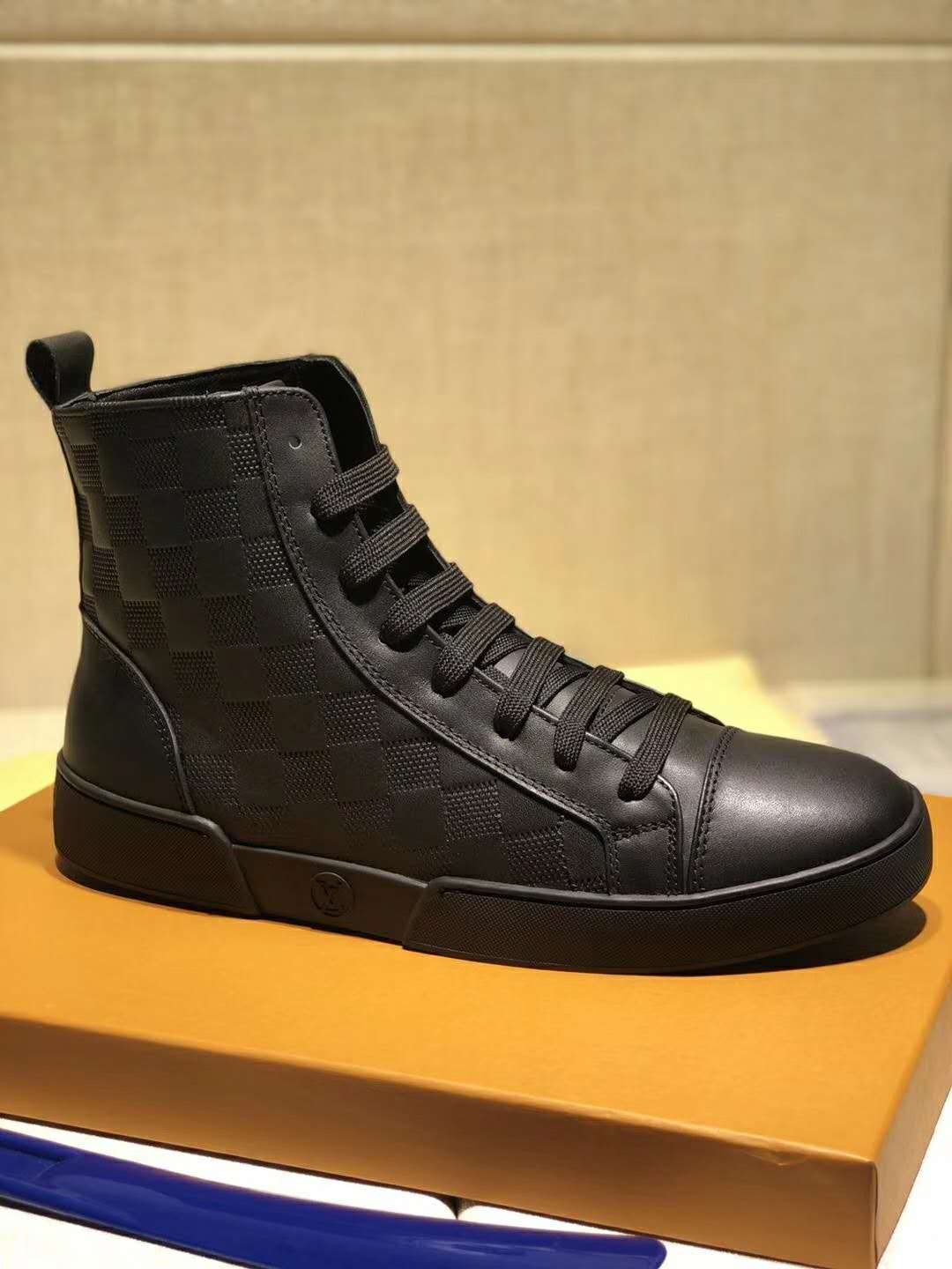 GLM - Top Quality Luv Sneaker 073