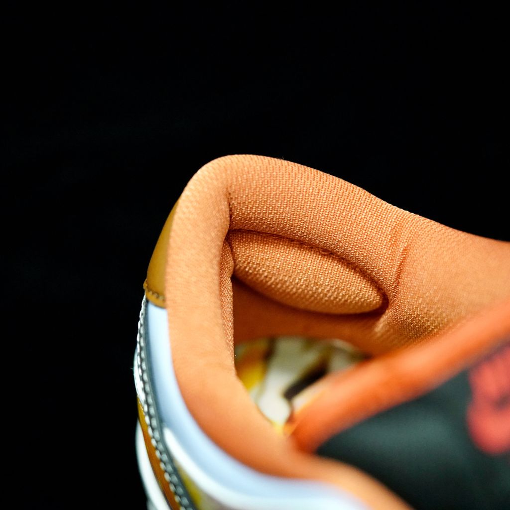 GLM - DUNK "Street Hawker"
