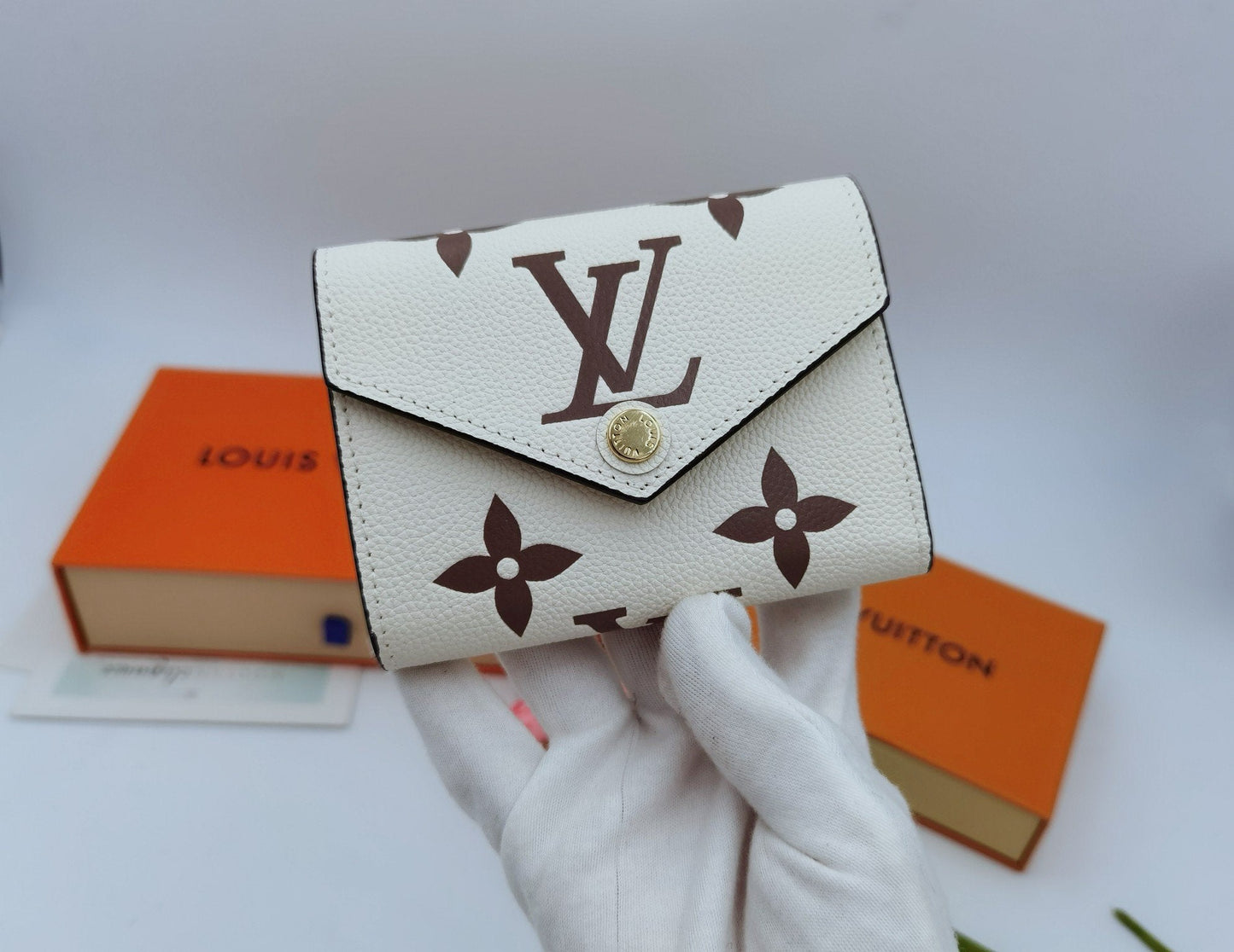 GLM - Top Quality Wallet LUV 001
