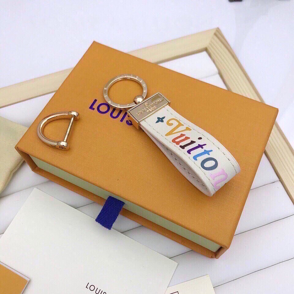 GLM - Top Quality Keychains LUV 013