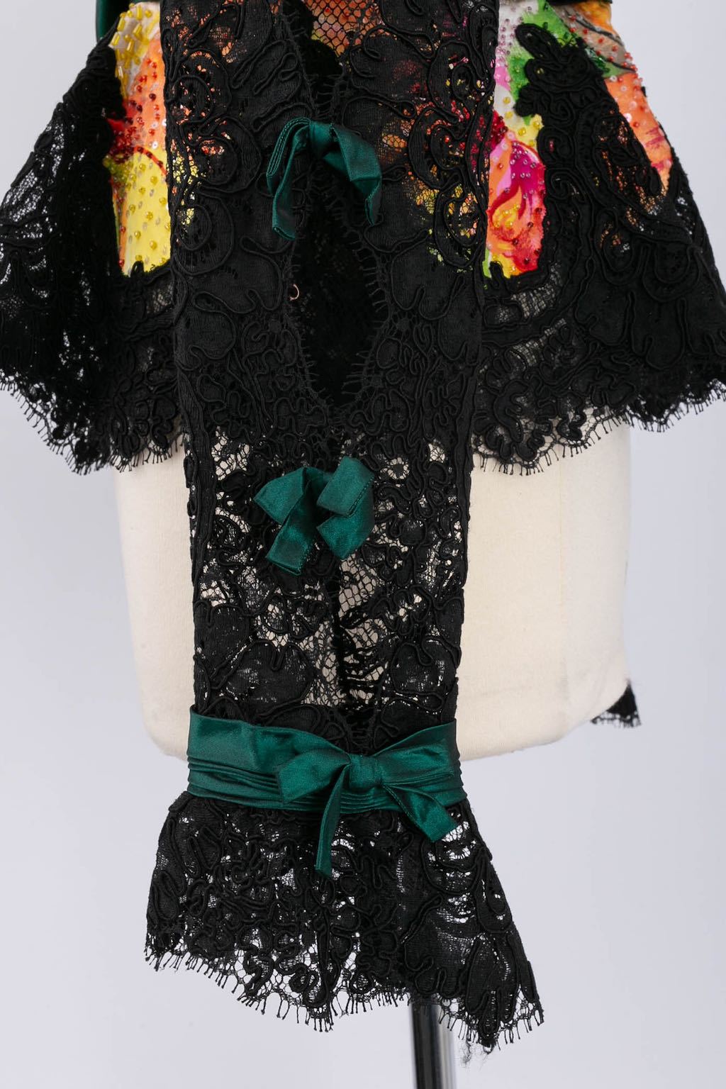 Ensemble en guipure Loris Azzaro