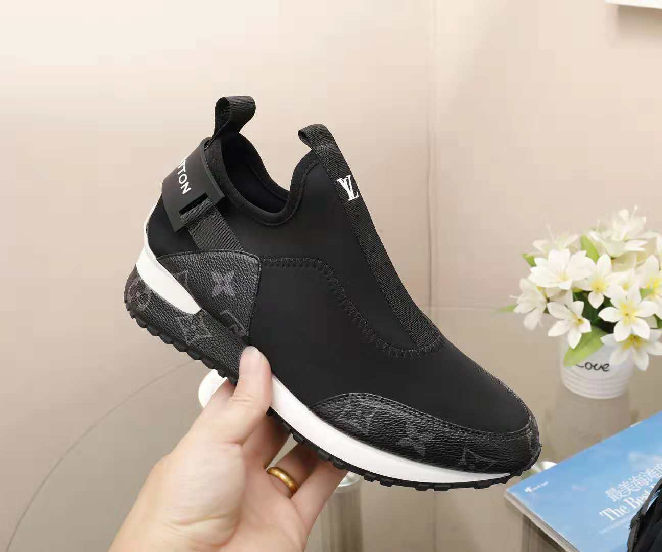 GLM - Top Quality Luv Sneaker 076