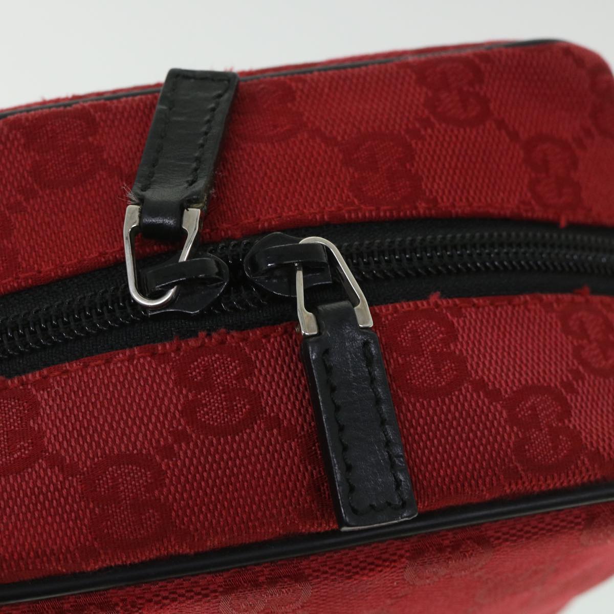 GUCCI GG Canvas Shoulder Bag Red 018 1612 200047 54533