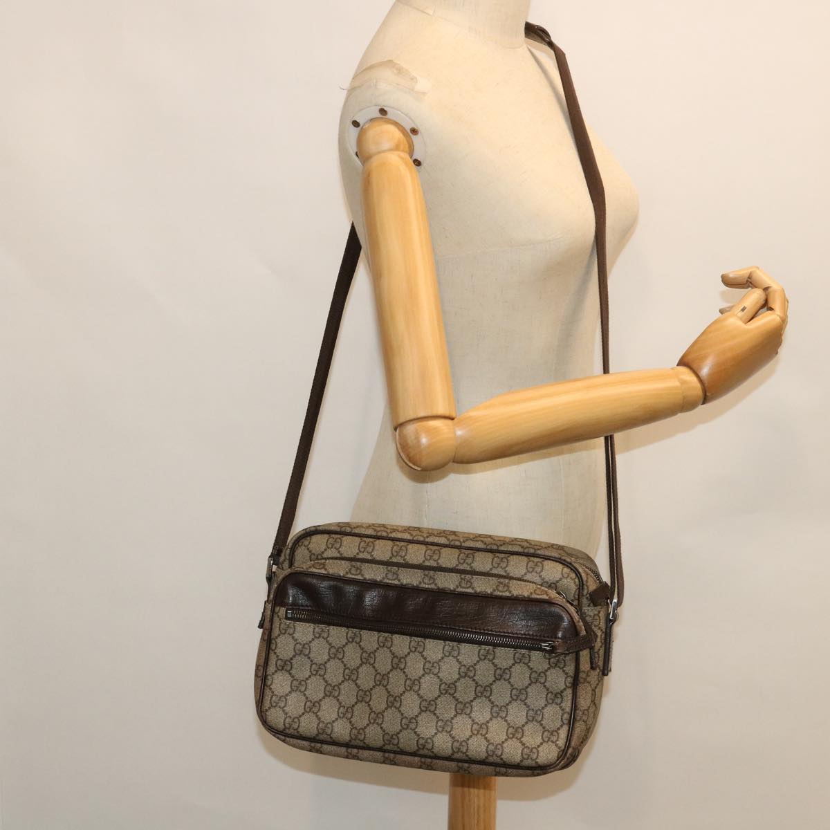 GUCCI GG Canvas Shoulder Bag PVC Leather Beige 114531 54876