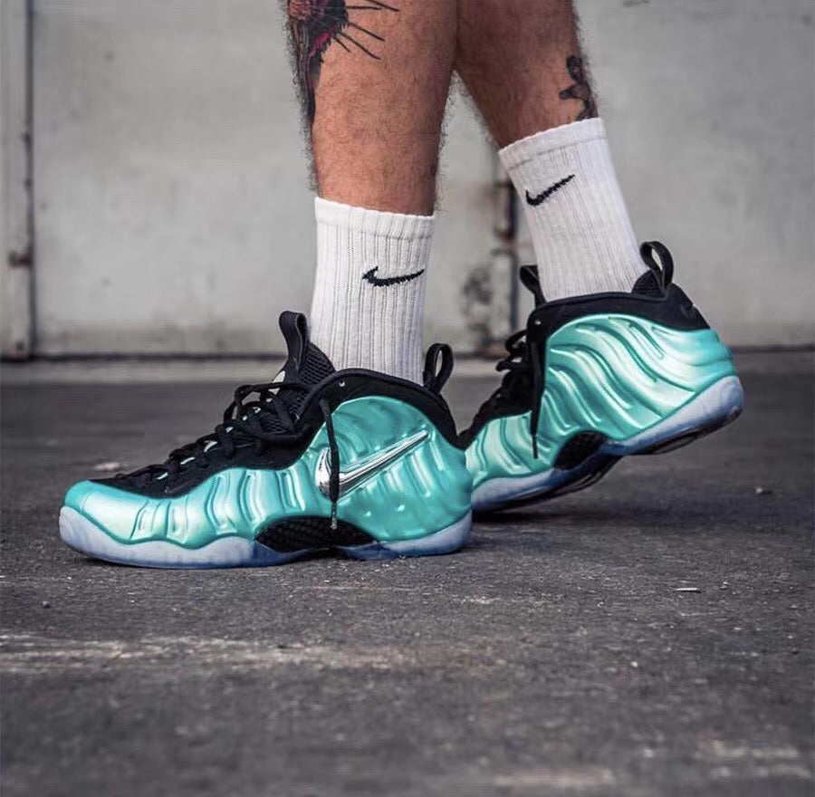 GLM - NKE Hardaway Foam south coast bubble