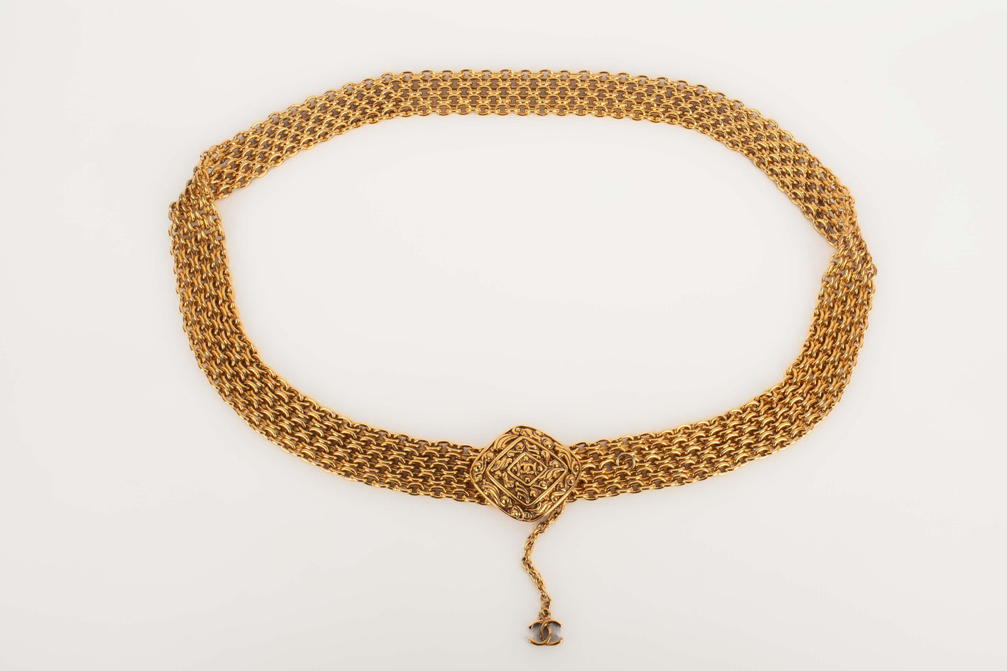 Ceinture dorÃ©e Chanel 1980's