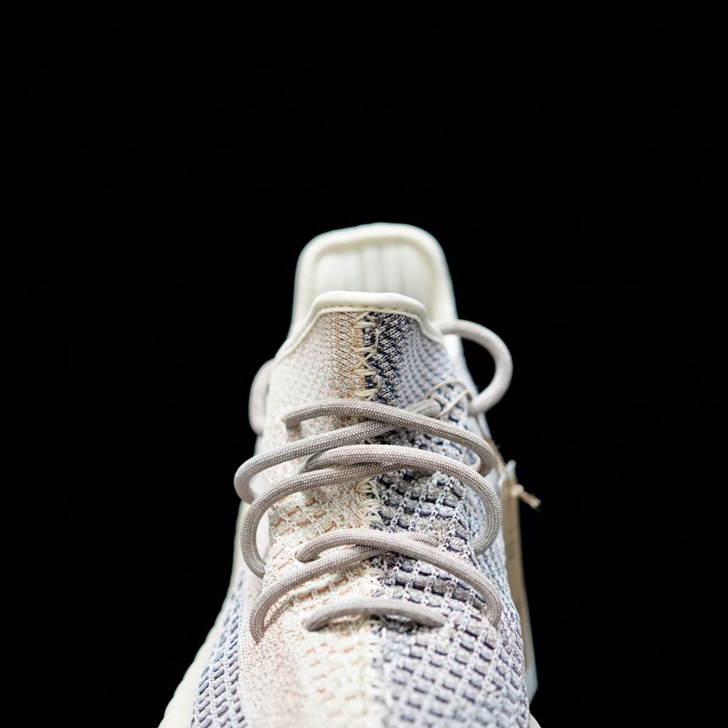 GLM - Yzy 350 V2 Ash Pearl Sneaker