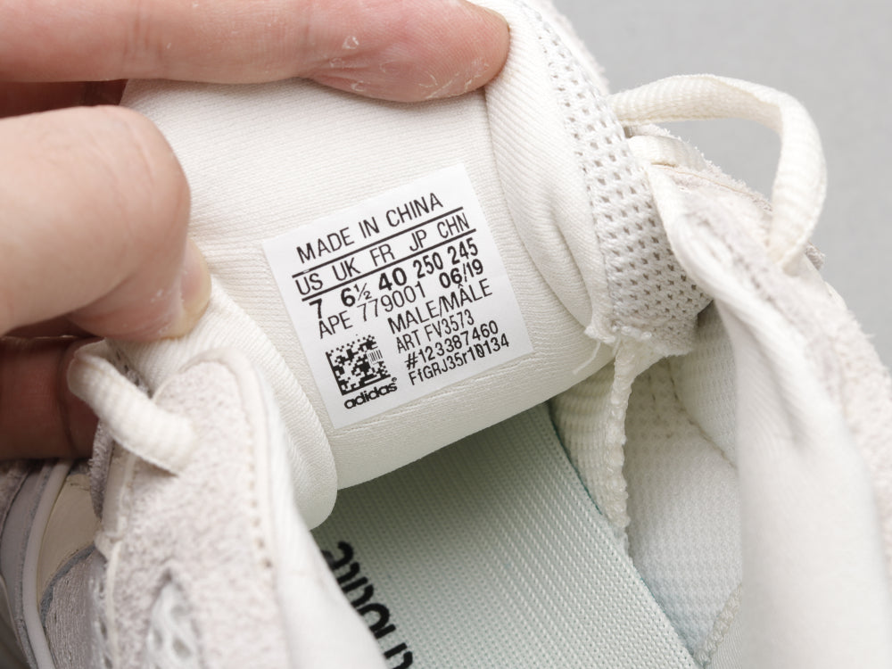 GLM - Yzy 500 Blone White Sneaker