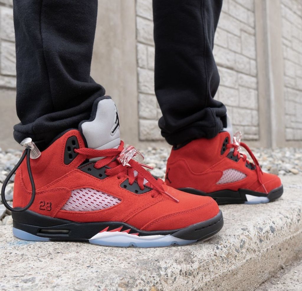 GLM - AJ5 Angry Bull