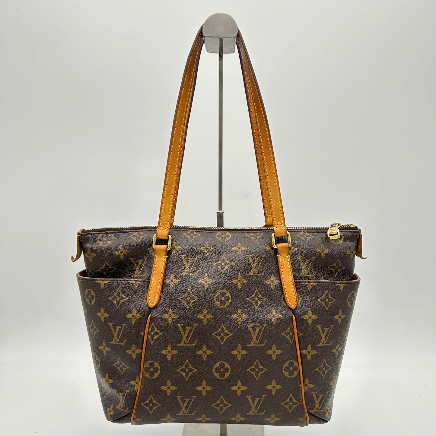 LOUIS VUITTON Monogram Totally PM LA4376