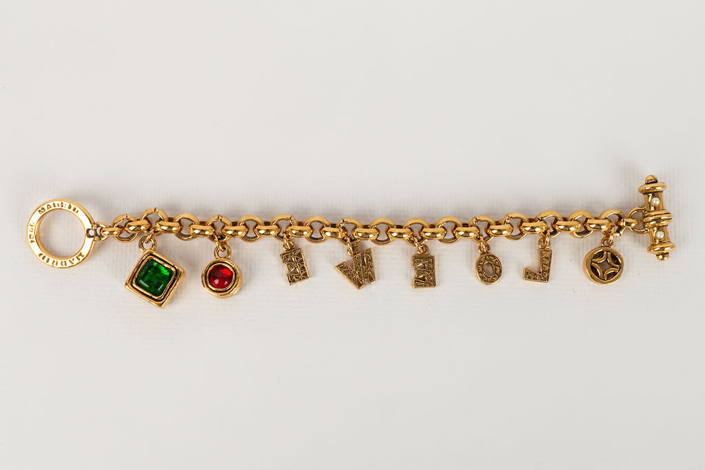 Bracelet charms Loewe
