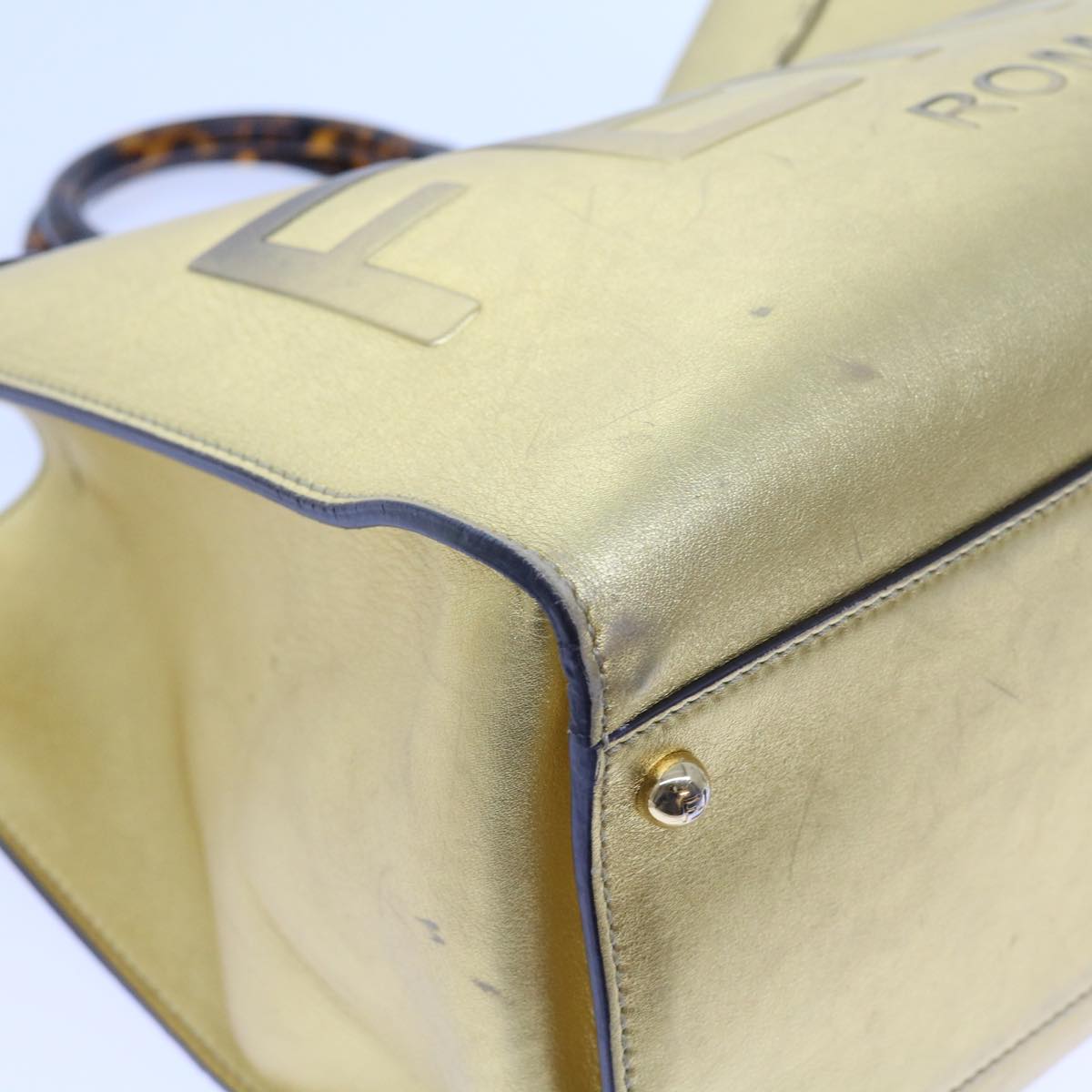 FENDI Shoulder Bag Leather Gold 57059