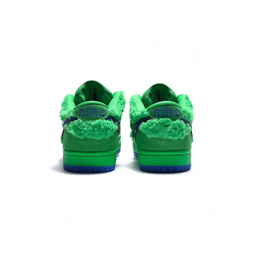 GLM - NKE Dancing bear green